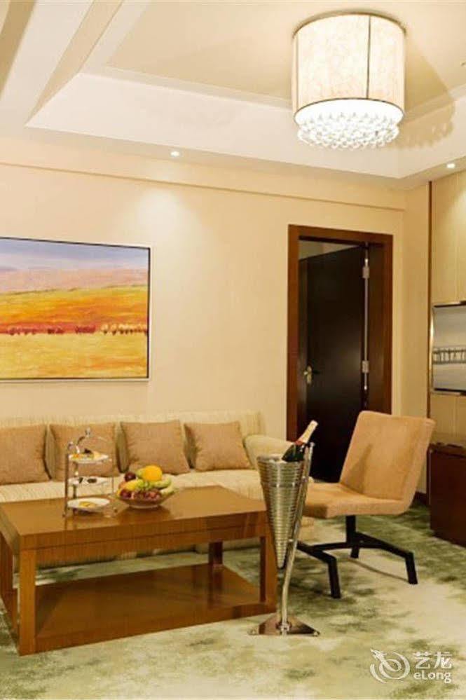 Bavaria City Hotel Бейхай Екстериор снимка