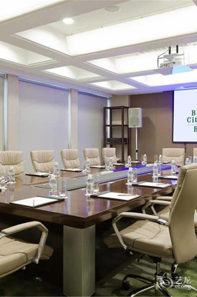 Bavaria City Hotel Бейхай Екстериор снимка
